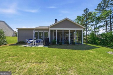 Popular Del Webb Martin Ray floor plan offering 3 bedrooms and 2 - photo 31