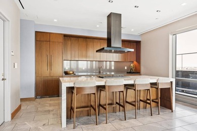A rare penthouse resale at 75 Park Lane South. Residence PH 3701 - photo 31