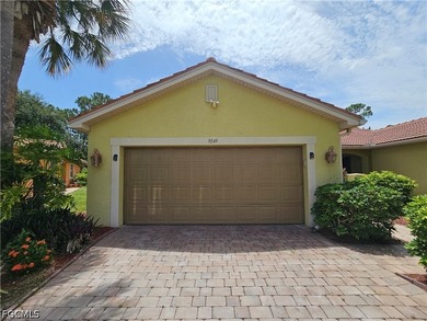 Welcome to this beautifully maintained, fully furnished - photo 2