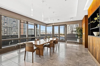 A rare penthouse resale at 75 Park Lane South. Residence PH 3701 - photo 32