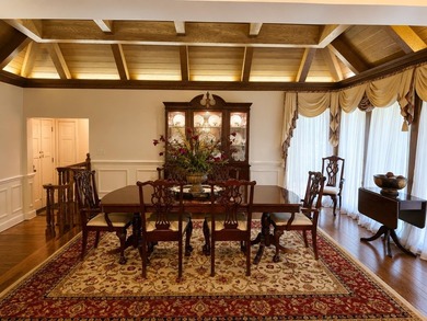 Welcome to luxury living at its finest. This stunning 5-bedroom - photo 7