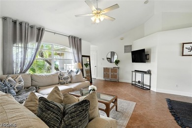 Welcome to your sunny Florida retreat in highly desirable - photo 6