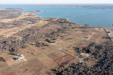 Lake Lot For Sale in Corsicana, Texas