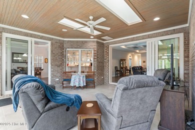 Welcome to effortless living in 3001 Moss Hammock Wynd. This - photo 12