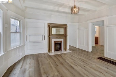 This occupied duplex is in a great location near Lake Merritt is - photo 14