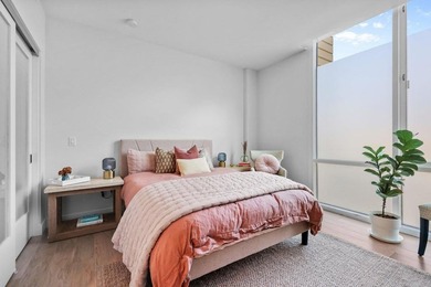 Discover the pinnacle of sophisticated urban living at 41 West - photo 17