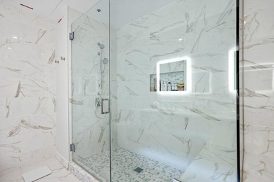Discover the pinnacle of sophisticated urban living at 41 West - photo 22