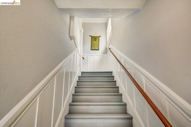 This occupied duplex is in a great location near Lake Merritt is - photo 25