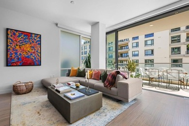 Discover the pinnacle of sophisticated urban living at 41 West - photo 31