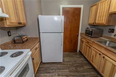 Welcome to 3B1 Mountain Villas! This charming 1-bedroom, 1-bath - photo 5