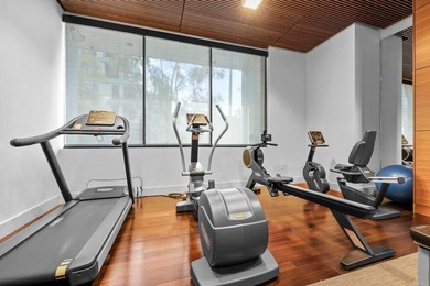 Discover the pinnacle of sophisticated urban living at 41 West - photo 44