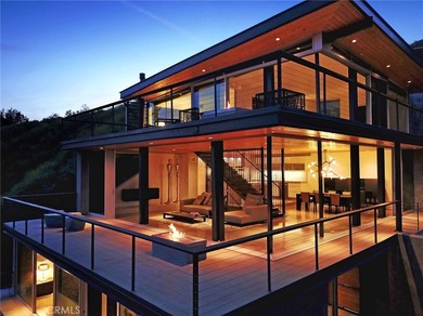 (private lake, pond, coastal) Home For Sale in Los Angeles California