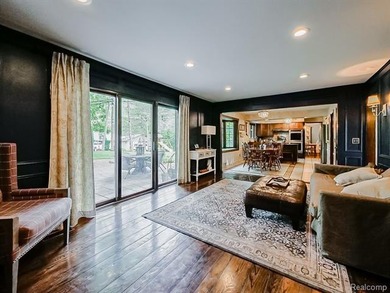 A MUST-SEE PROPERTY! Whether you're looking to call this - photo 11