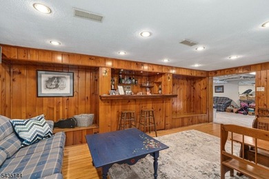 Lake Mohawk lakefront, picturesque 4-bedroom, 3-bathroom home - photo 30