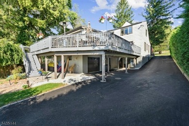 Lake Mohawk lakefront, picturesque 4-bedroom, 3-bathroom home - photo 39