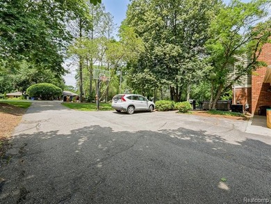 A MUST-SEE PROPERTY! Whether you're looking to call this - photo 48