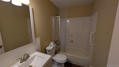Rare opportunity to own this expansive 3,180 sq. ft. Colonial - photo 9