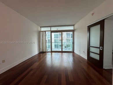 Urban living at its finest! Sophisticated Channelside condo - photo 3