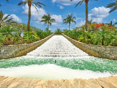 AMAZING OPPORTUNITY TO OWN A 3/2/2 WATERFRONT HOME IN EXCLUSIVE - photo 4