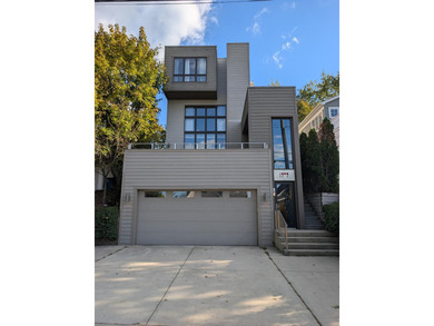 Lake Michigan - LaPorte County Home For Sale in Long Beach Indiana