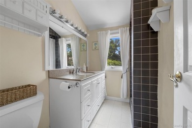 Nestled in the heart of Bayside, this beautifully maintained and - photo 20