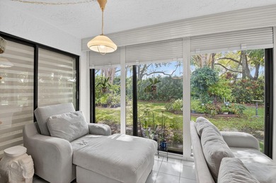 A Garden Lover's Dream Villa! Surrounded by scenic garden views - photo 20
