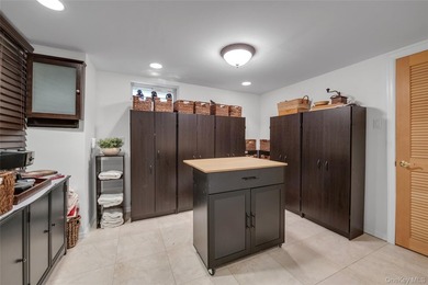 Nestled in the heart of Bayside, this beautifully maintained and - photo 22
