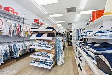 Rare mixed-use investment opportunity in the highly desirable - photo 23