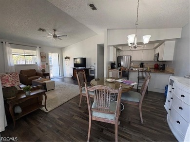 Very well conditioned Two Bedroom One and Half Bath Furnished - photo 6