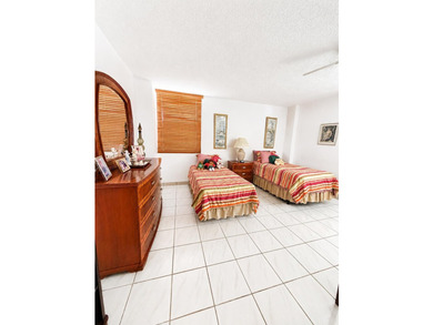 Don't miss out on this bright & spacious 2 bedroom, 2 bath - photo 8