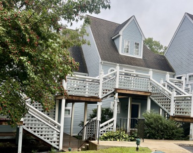 Lake Condo For Sale in Norwich, Connecticut
