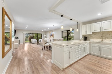 Lake Condo For Sale in Boynton Beach, Florida