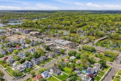 Rare mixed-use investment opportunity in the highly desirable - photo 32