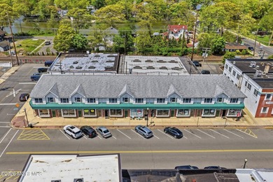 Rare mixed-use investment opportunity in the highly desirable - photo 37