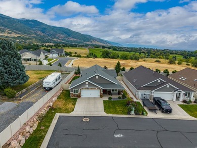 Located in East Layton, this highly sought-after patio home - photo 39