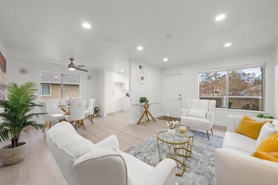 This stunning upstairs townhouse-style condo offers the perfect - photo 3
