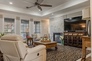 This spectacular brick home has style & comfort! Granite - photo 5