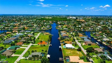 Oversized Gulf Access Waterfront Lot - Build Your Florida Dream - photo 2