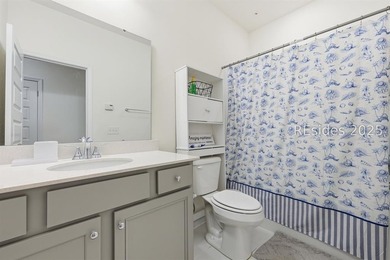 Welcome to 48 Hartwell Rd, a beautifully maintained 4-bedroom - photo 12