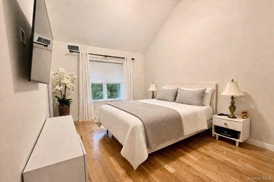 This contemporary home offers approximately 4890 square feet of - photo 20