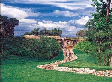 Nestled within the prestigious Retreat community in Cleburne - photo 5