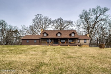 Douglas Lake Home For Sale in Dandridge Tennessee