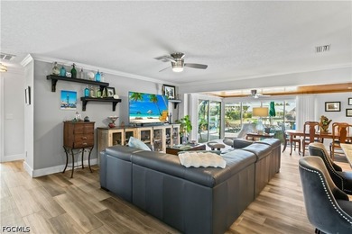 DIRECT BOAT ACCESS - MINUTES TO OPEN WATER! Nestled on a quiet - photo 10