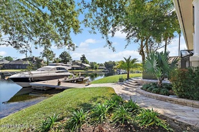 STUNNING NAVIGABLE WATERFRONT ESTATE w/ PRIVATE DOCK. NEW PAVERS - photo 8
