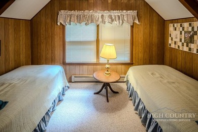 Very nice classic A-frame home (Volkshaus C model) with addition - photo 30