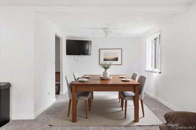 Welcome to 38 Appel Drive in Shirley! This spacious Colonial - photo 6