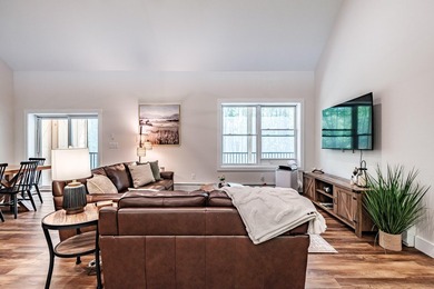 Double the fun or double the income! This 1-year-new Custom - photo 45
