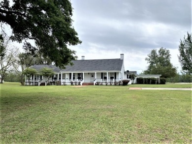 Old River Home For Sale in Ferriday Louisiana