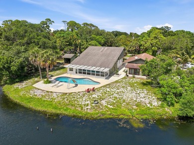 Come see this hidden Boynton Beach Gem, situated on 1.93 acres - photo 2