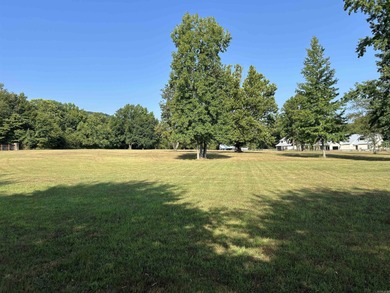 Little Red River Lot For Sale in Heber Springs Arkansas